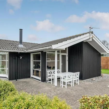 בית נופש Holiday Home Udsholt Strandvej Graested IV